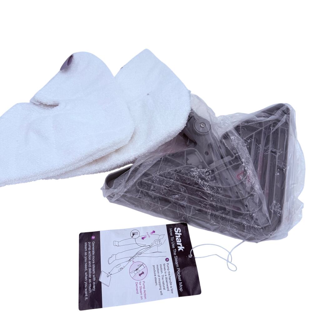 Shark Pro Steam Pocket Triangle Corner Mop Head w/ 2 Covers NEW